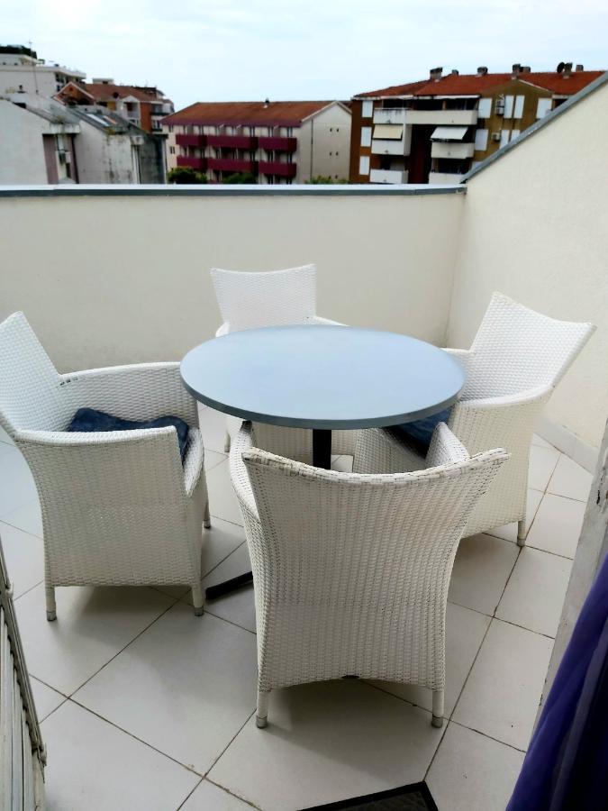 Sunčani apartman 1-Vila Amfora Budva Bagian luar foto